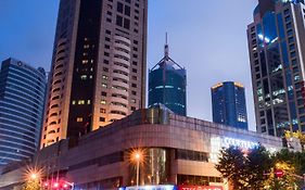 Hotel Courtyard By Marriott Pudong  4*